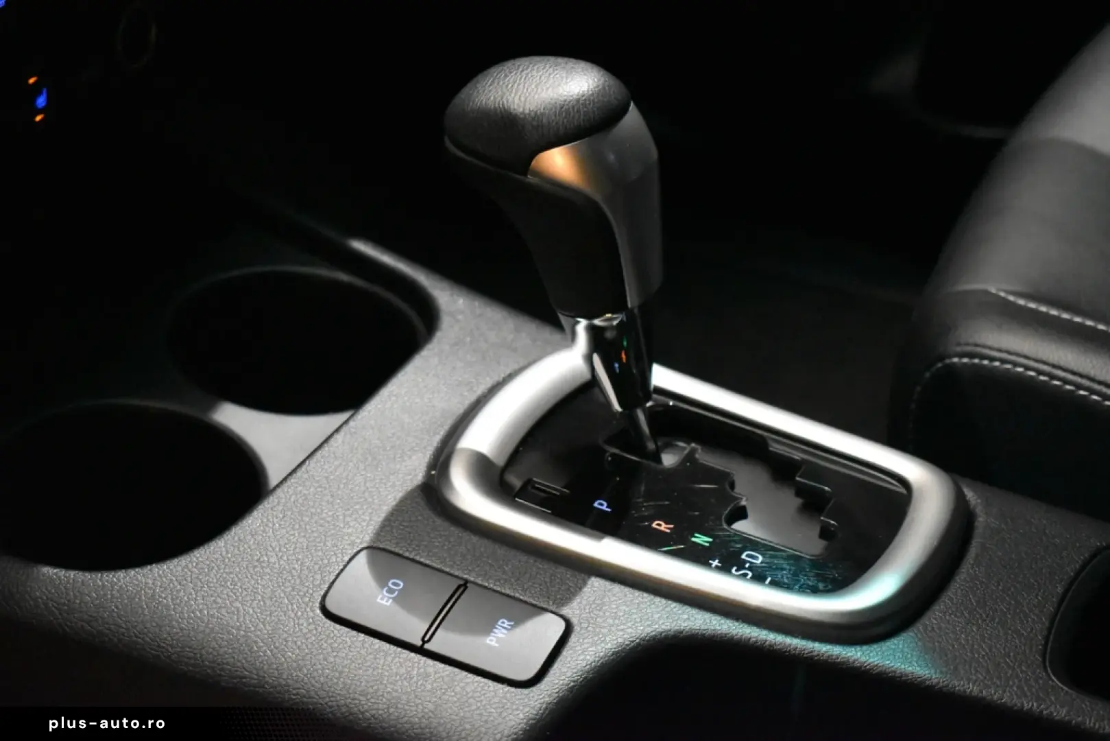 Toyota Hilux 2.4D 150CP 4x4 Double Cab AT Executive