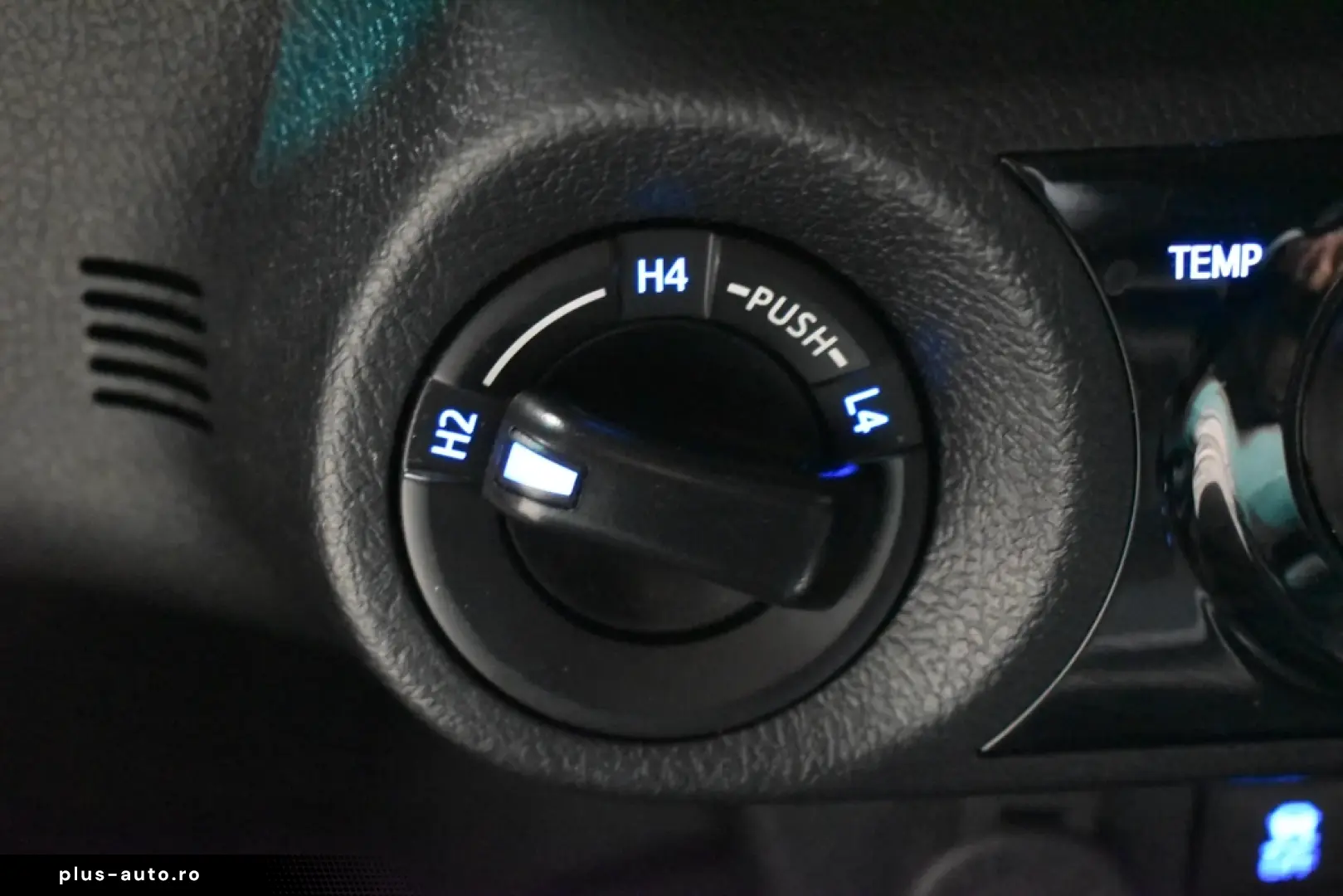 Toyota Hilux 2.4D 150CP 4x4 Double Cab AT Executive