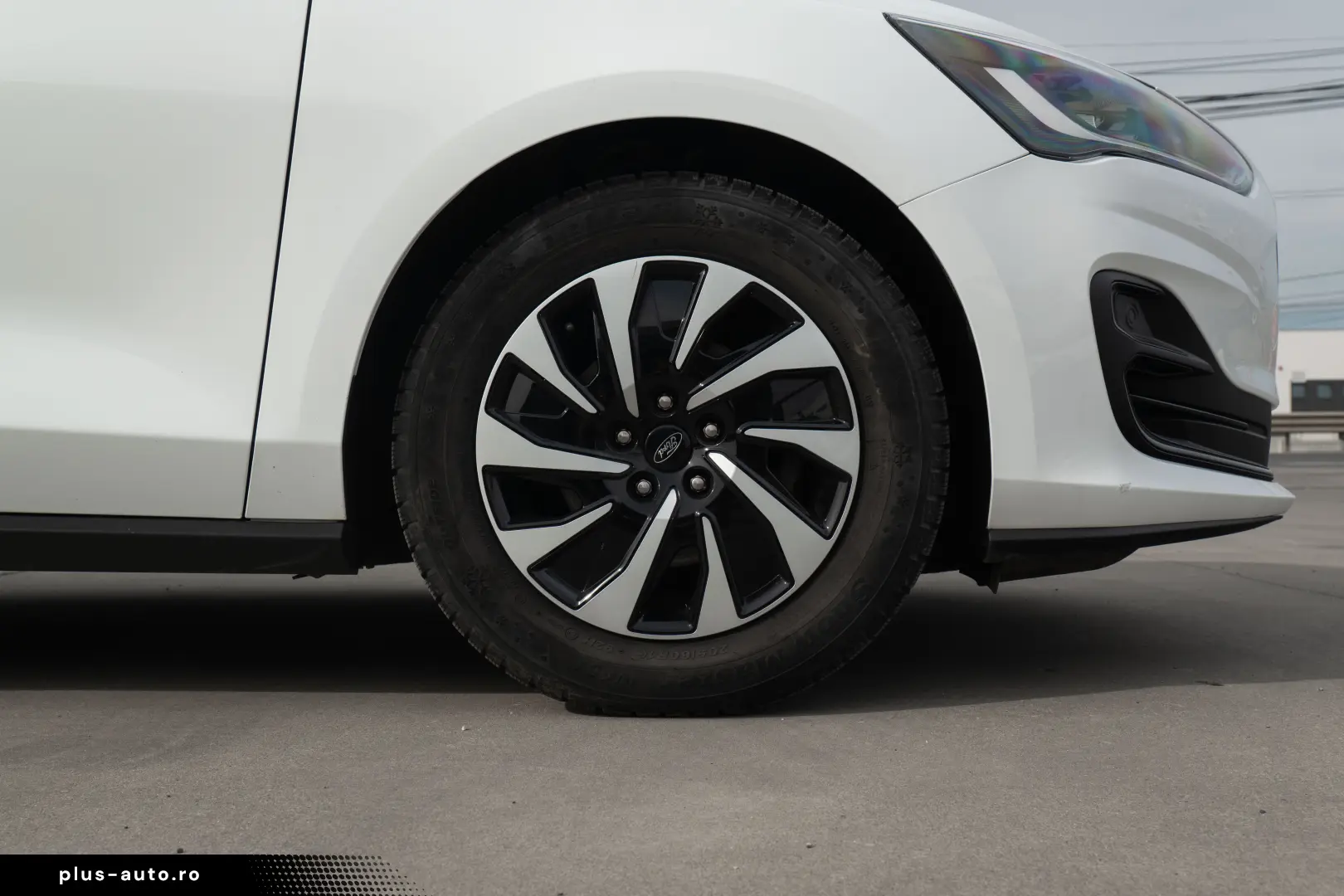 Ford Focus  Titanium 1.0T EcoBoost FACELIFT