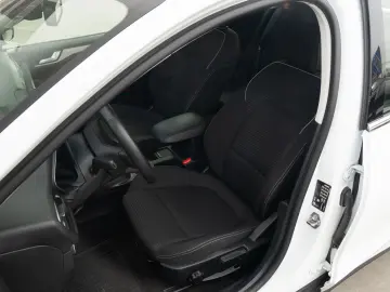 Ford Focus  Titanium 1.0T EcoBoost FACELIFT