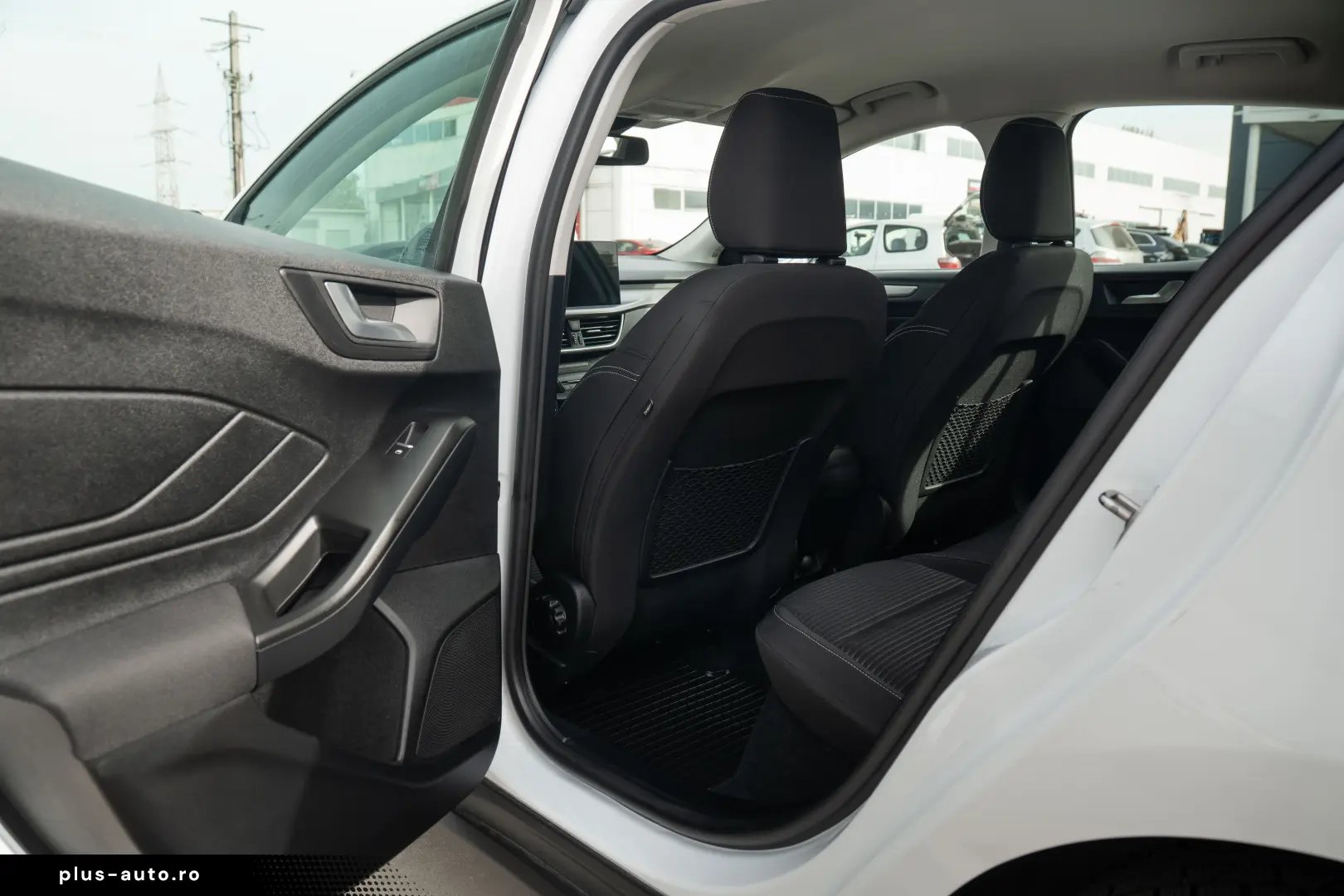 Ford Focus  Titanium 1.0T EcoBoost FACELIFT