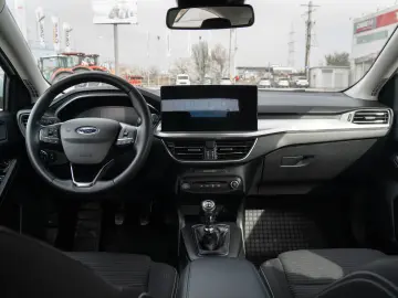 Ford Focus  Titanium 1.0T EcoBoost FACELIFT