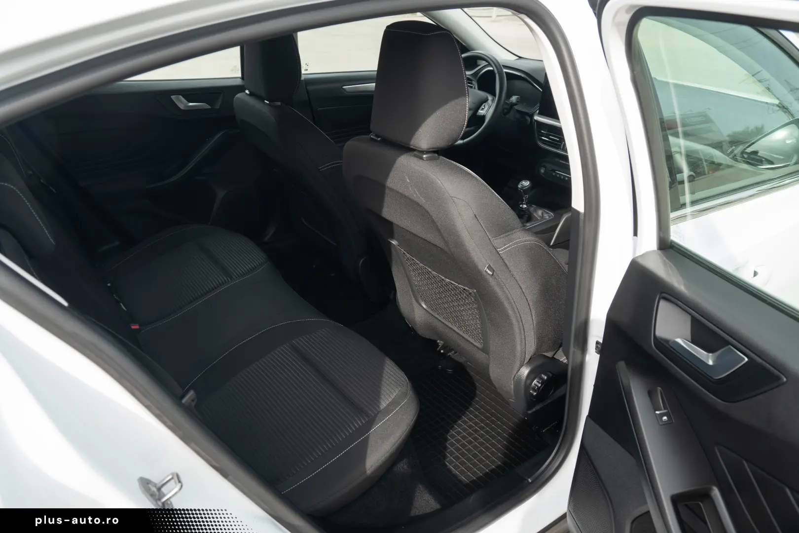 Ford Focus  Titanium 1.0T EcoBoost FACELIFT