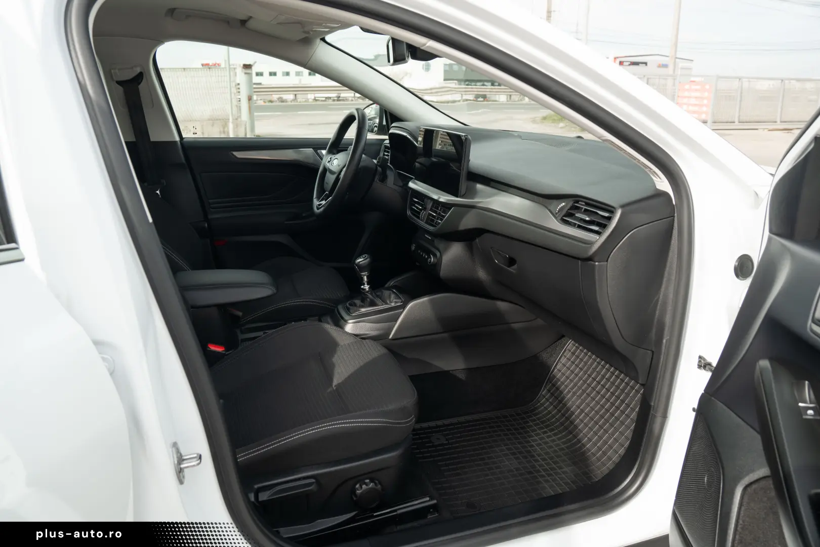 Ford Focus  Titanium 1.0T EcoBoost FACELIFT