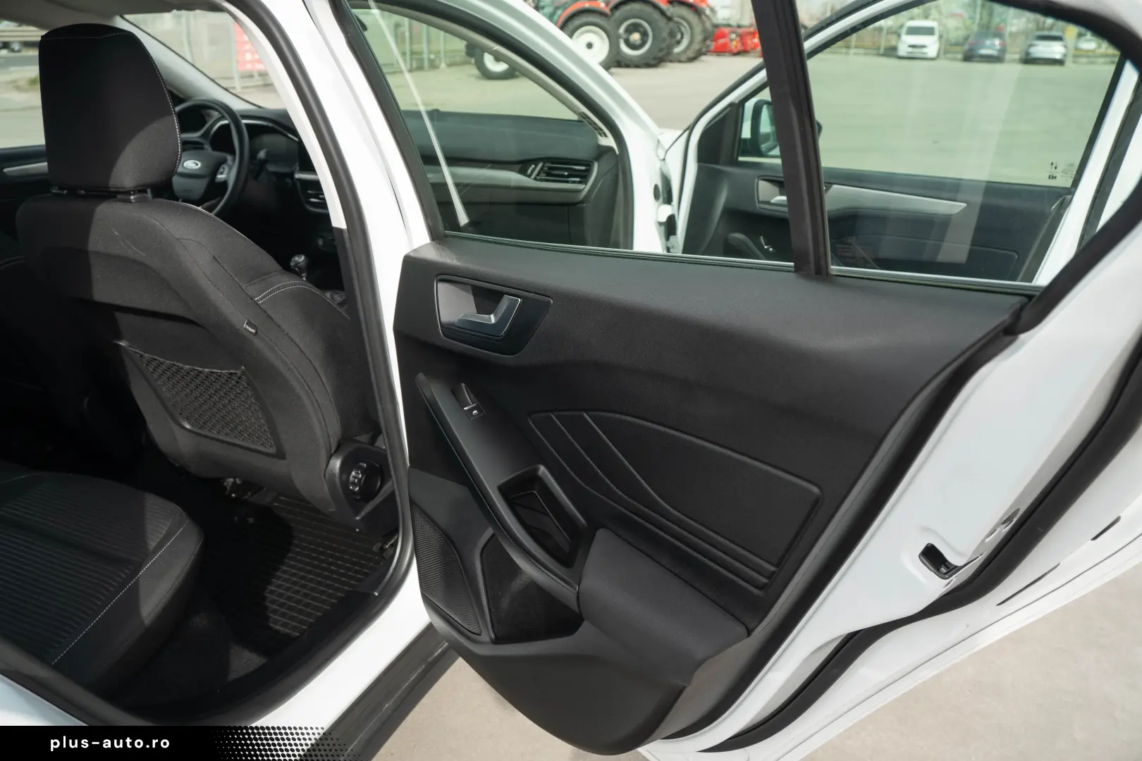 Ford Focus  Titanium 1.0T EcoBoost FACELIFT