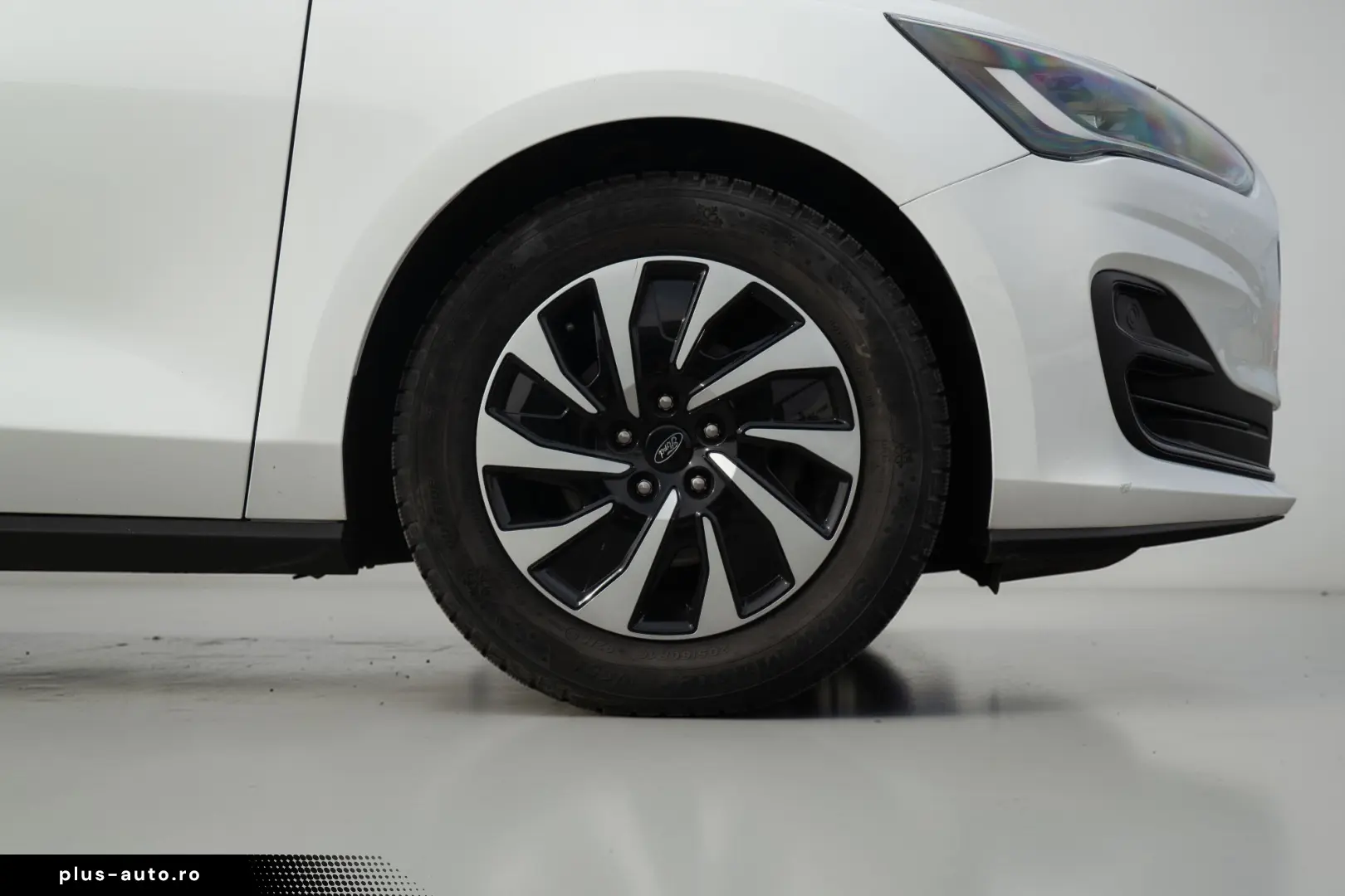 Ford Focus  Titanium 1.0T EcoBoost FACELIFT