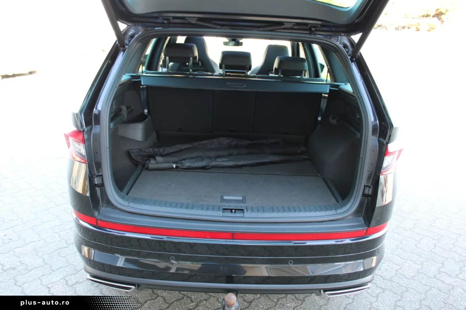 SKODA Kodiaq RS 2 0L Bi-TDI 4x4  AHK  NAVI  Panorama