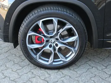 SKODA Kodiaq RS 2 0L Bi-TDI 4x4  AHK  NAVI  Panorama