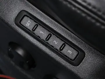 SKODA Kodiaq 2.0 TDI L&K Laurin & Klement 4x4 7 locuri