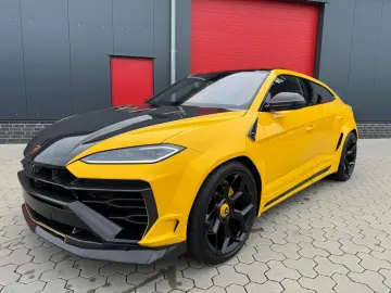 Lamborghini Urus SE by NOVITEC