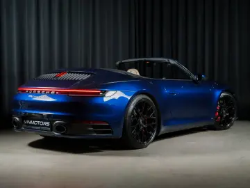 PORSCHE 911 Carrera S 360 BOSE Sport Chrono Vent Sitze