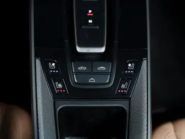 PORSCHE 911 Carrera S 360 BOSE Sport Chrono Vent Sitze