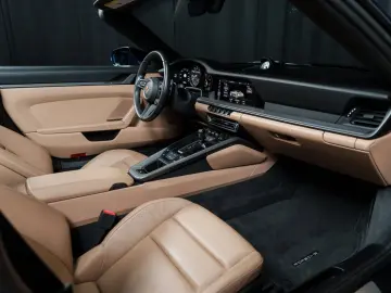 PORSCHE 911 Carrera S 360 BOSE Sport Chrono Vent Sitze