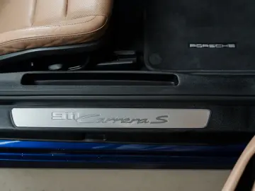 PORSCHE 911 Carrera S 360 BOSE Sport Chrono Vent Sitze