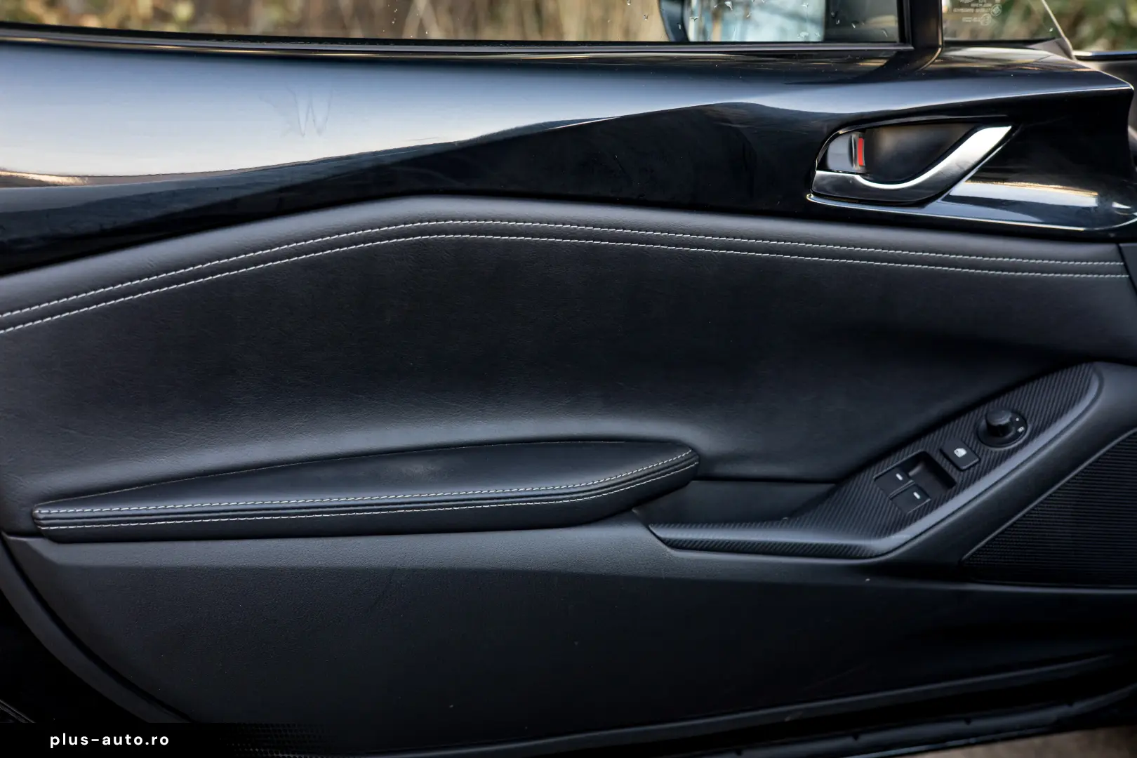 Mazda MX-5 SKYACTIV G184 Exclusive-Line