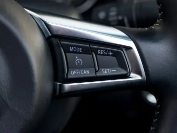 Mazda MX-5 SKYACTIV G184 Exclusive-Line