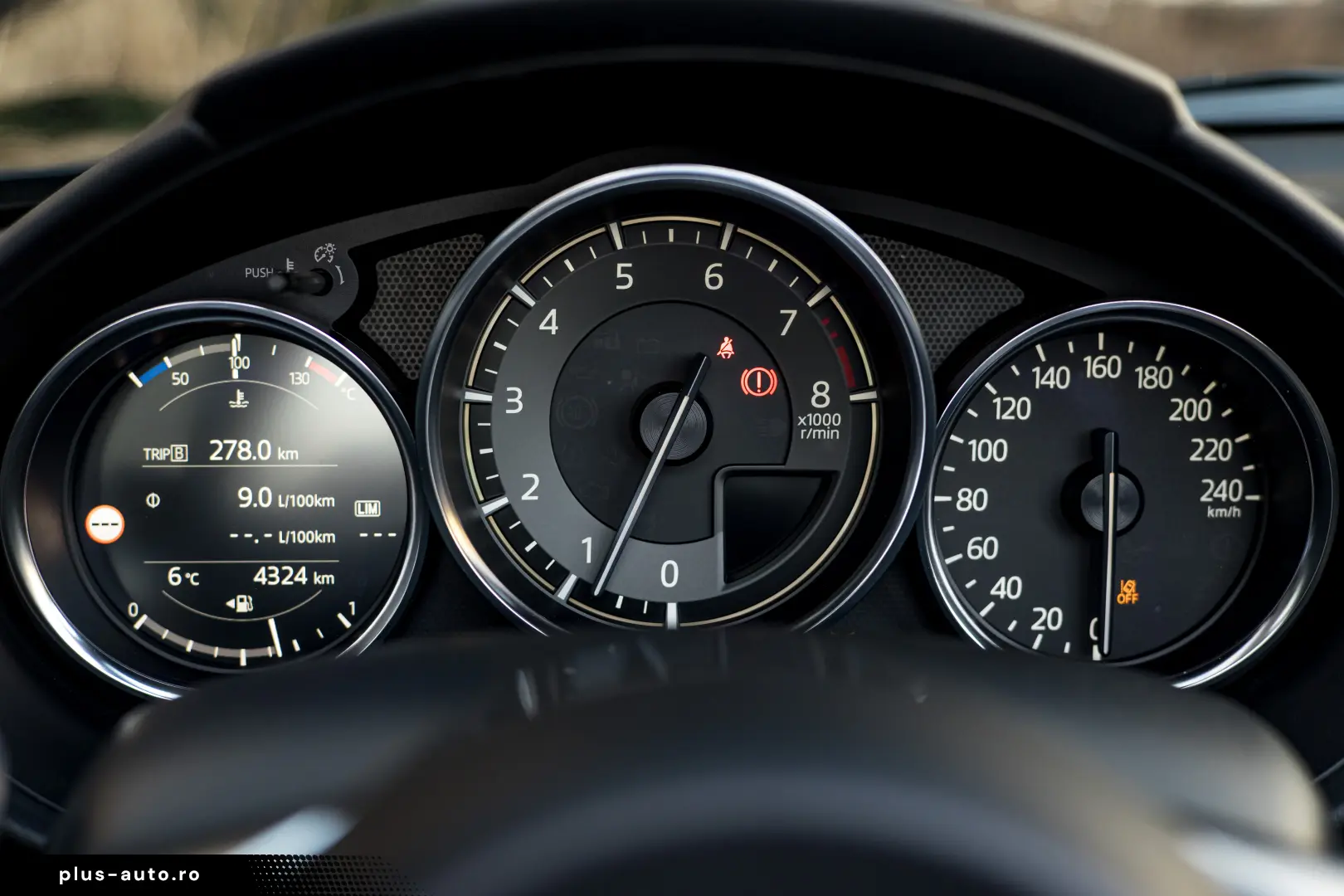 Mazda MX-5 SKYACTIV G184 Exclusive-Line