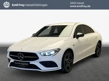 MERCEDES-BENZ CLA 250 e AMG MBUX LED Kam Park CarPlay