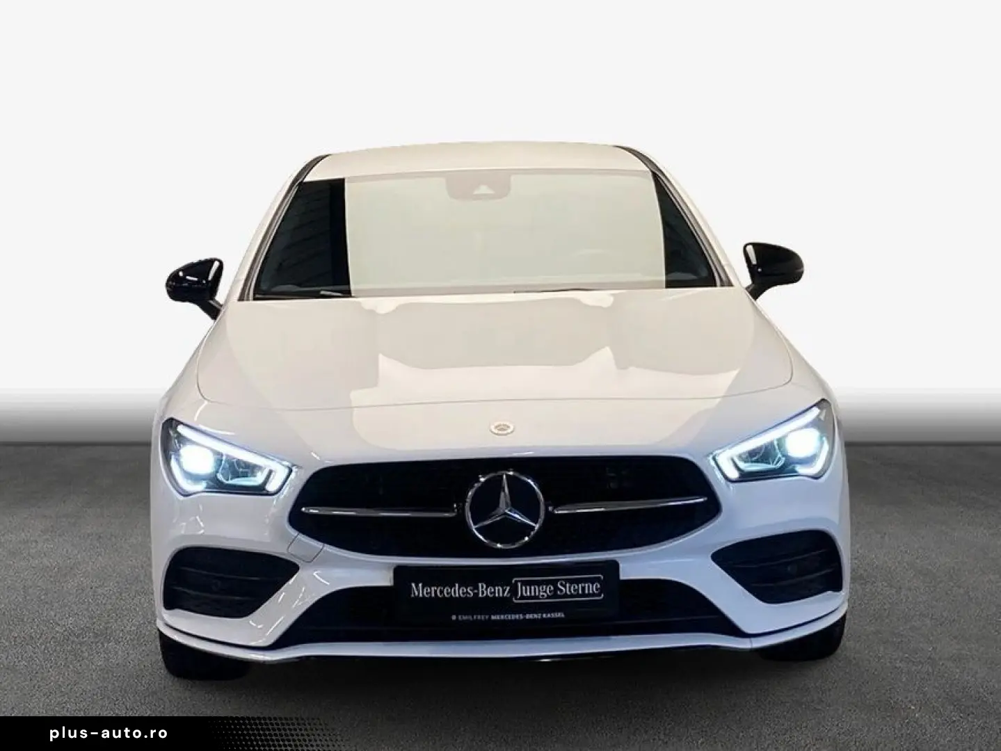 MERCEDES-BENZ CLA 250 e AMG MBUX LED Kam Park CarPlay