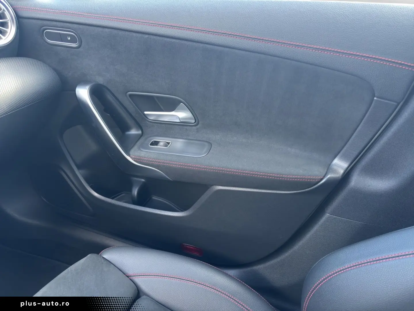 MERCEDES-BENZ CLA200 AMG LED Night-Paket PTS Kamera Spur