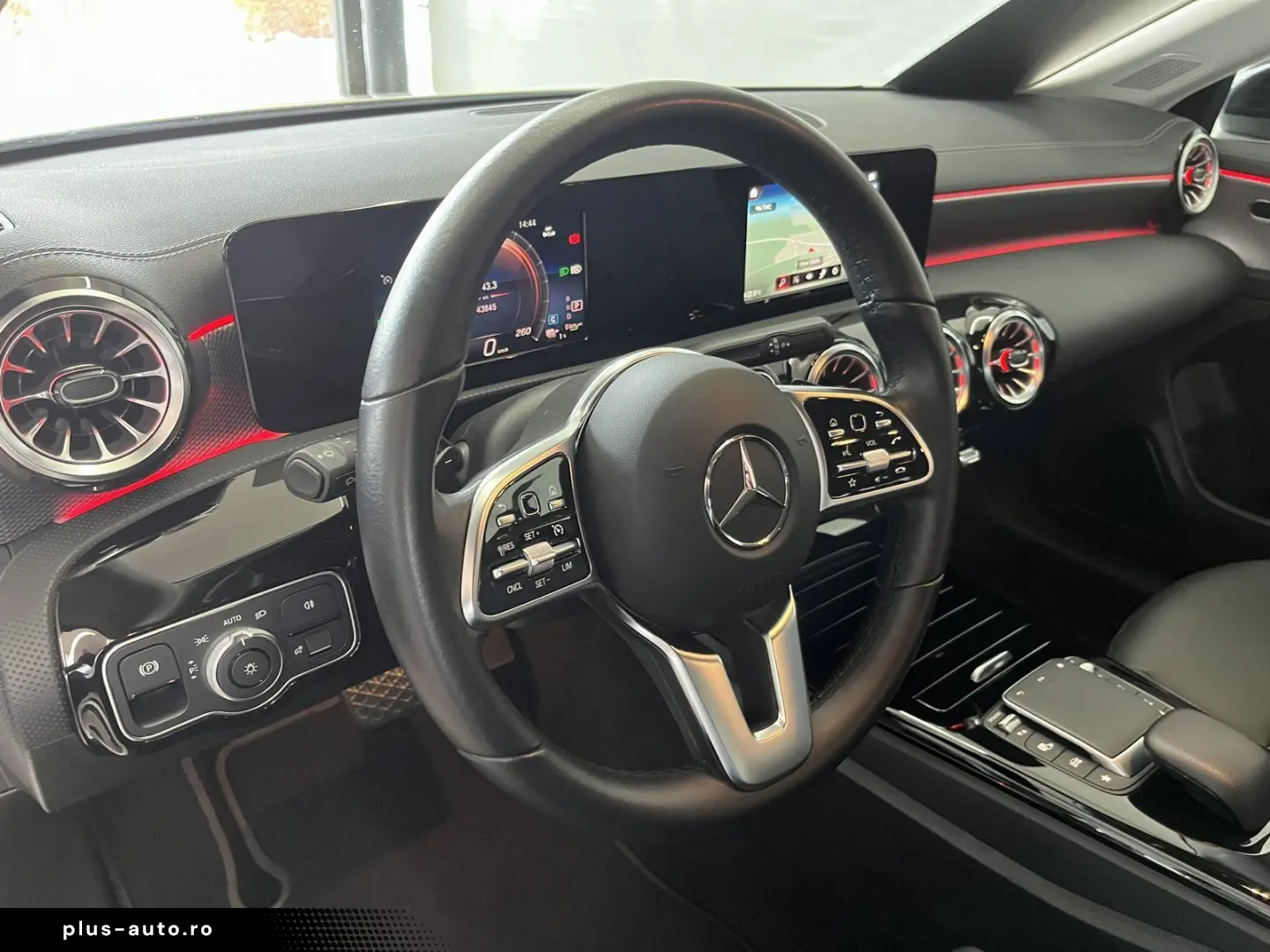 MERCEDES-BENZ CLA 250 e Coupé Night Adv.Sound LED