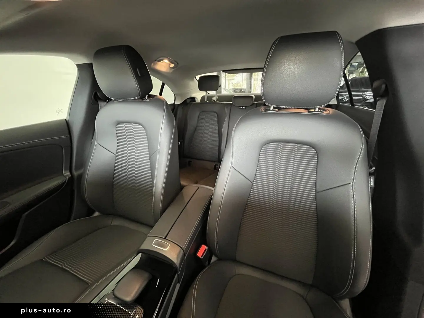 MERCEDES-BENZ CLA 250 e Coupé Night Adv.Sound LED