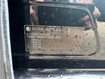 Skoda Octavia Diesel 1.6 2015 Manuala