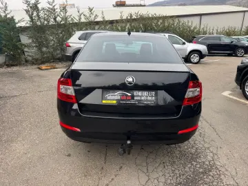 Skoda Octavia Diesel 1.6 2015 Manuala