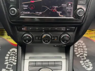 Skoda Octavia Diesel 1.6 2015 Manuala