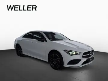 MERCEDES-BENZ CLA 250e Coupé AMG AHK Kamera LED Nav 18
