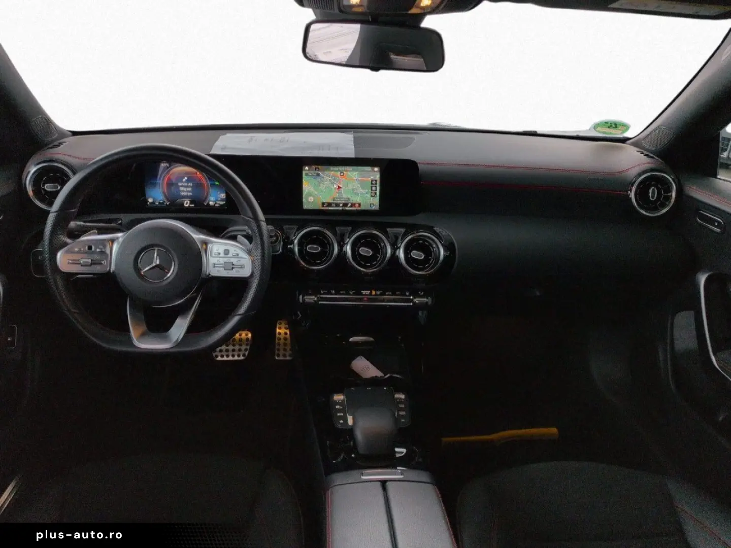 MERCEDES-BENZ CLA 250e Coupé AMG AHK Kamera LED Nav 18