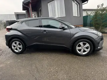 Toyota CHR Hybrid benzina 1.8 2018 Automata
