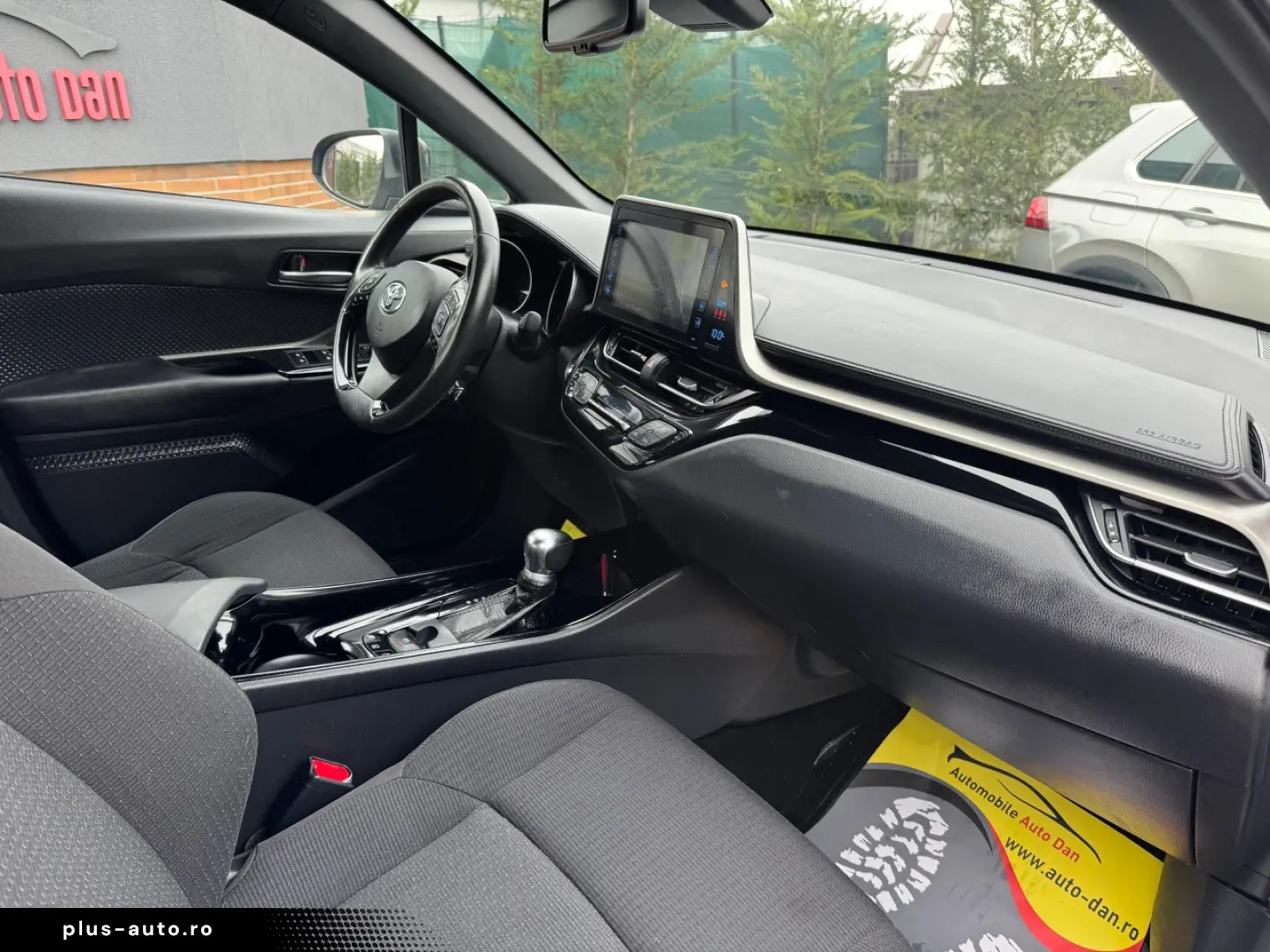 Toyota CHR Hybrid benzina 1.8 2018 Automata