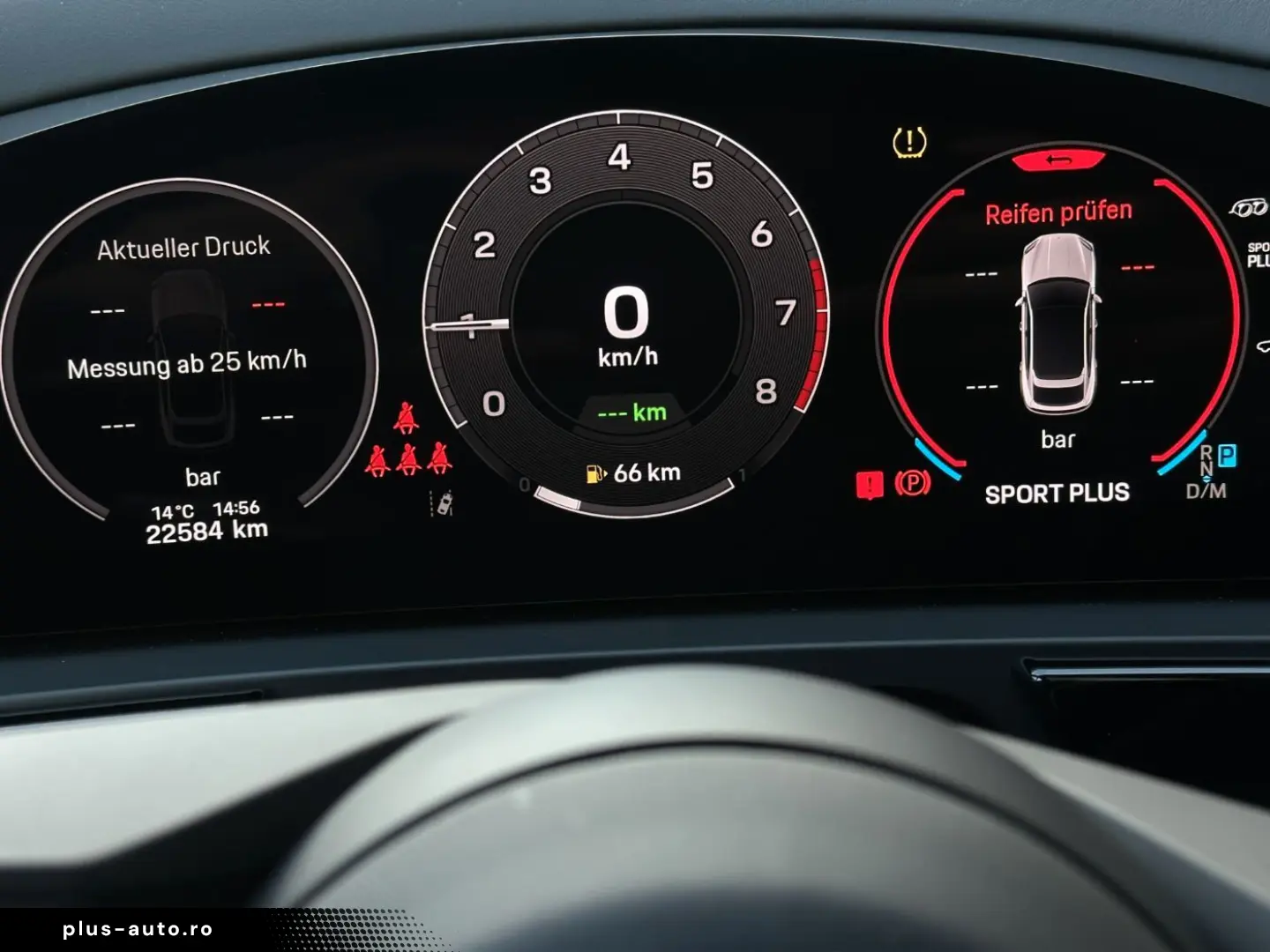 PORSCHE Cayenne S E-Hybrid Coupé Burmester GT-Sportlenk.