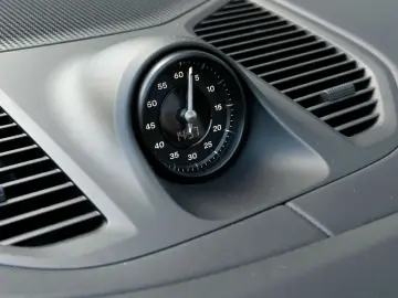 PORSCHE Cayenne S E-Hybrid Coupé Burmester GT-Sportlenk.