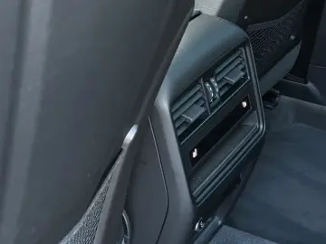 PORSCHE Cayenne S E-Hybrid Coupé Burmester GT-Sportlenk.