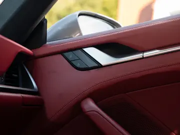 PORSCHE 992 Carrera 4S Coupé