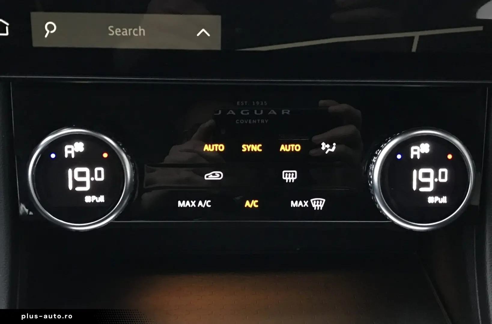 Jaguar F-Pace P400e AWD HSE