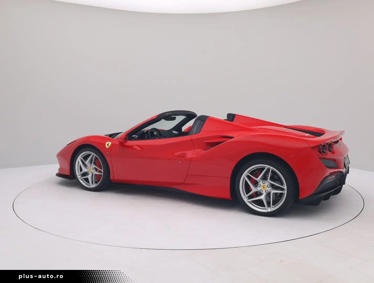 FERRARI F8 Spider ROSSO CORSA