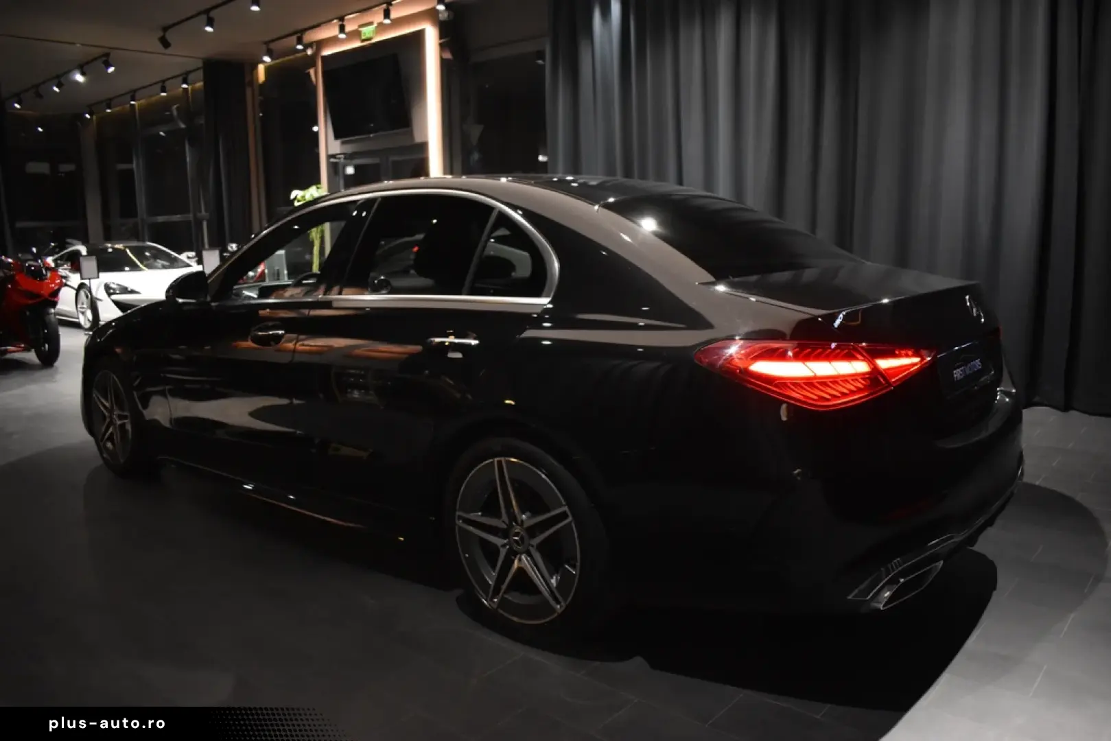 Mercedes-Benz C 220 d 9G-TRONIC AMG Line