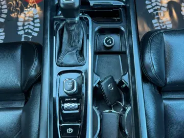 Volvo Xc60 Diesel 2.0 2017 Automata