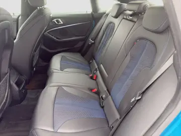 BMW 218i Gran Coupe  M Sport  LED  SHZ  Navi  PDC  u