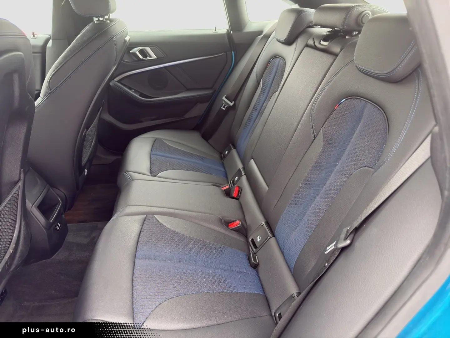 BMW 218i Gran Coupe  M Sport  LED  SHZ  Navi  PDC  u