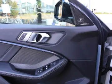 BMW 218 2 Gran Coupe 218 i M Sport  TOPZUSTAND!