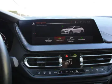 BMW 218 2 Gran Coupe 218 i M Sport  TOPZUSTAND!