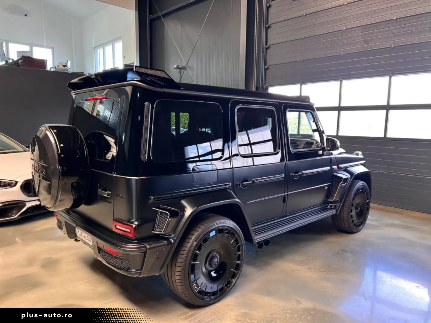 Mercedes Benz G63AMG Brabus B800 Purple interior