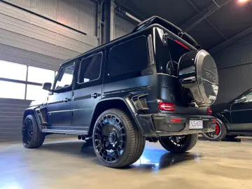 Mercedes Benz G63AMG Brabus B800 Purple interior