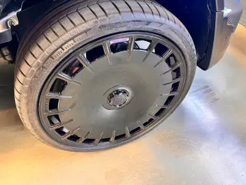 Mercedes Benz G63AMG Brabus B800 Purple interior