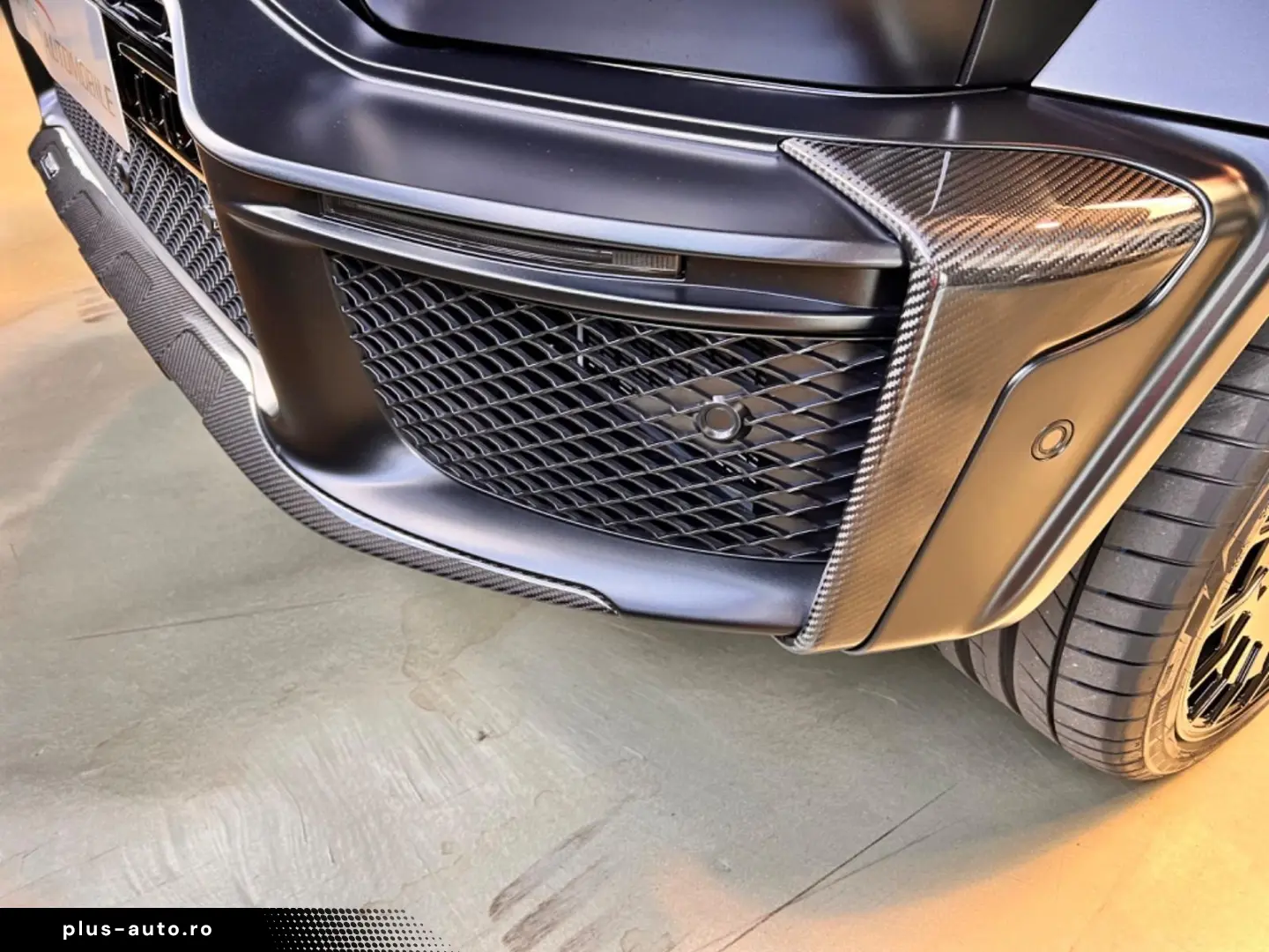 Mercedes Benz G63AMG Brabus B800 Purple interior