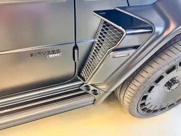 Mercedes Benz G63AMG Brabus B800 Purple interior